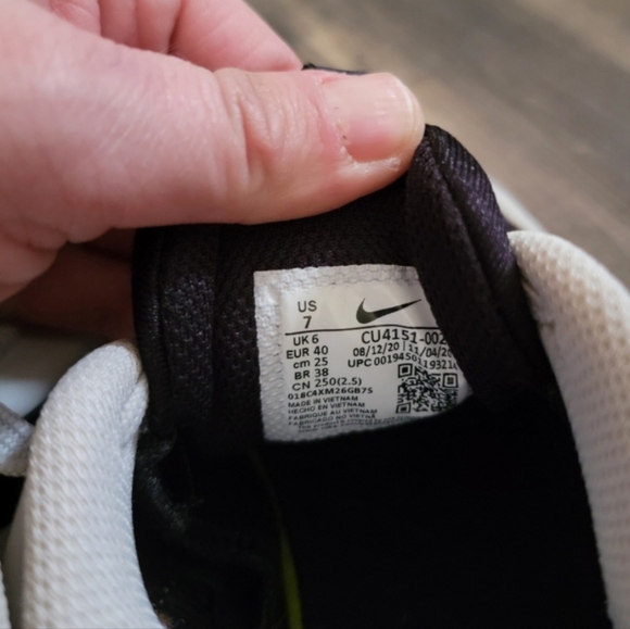 Nike airmax bolt size 7 - Picture 5 of 5